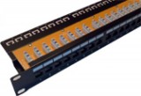 PACHT PANEL 24P C6 UTP  19 RACK SZERELVÉNYEK
